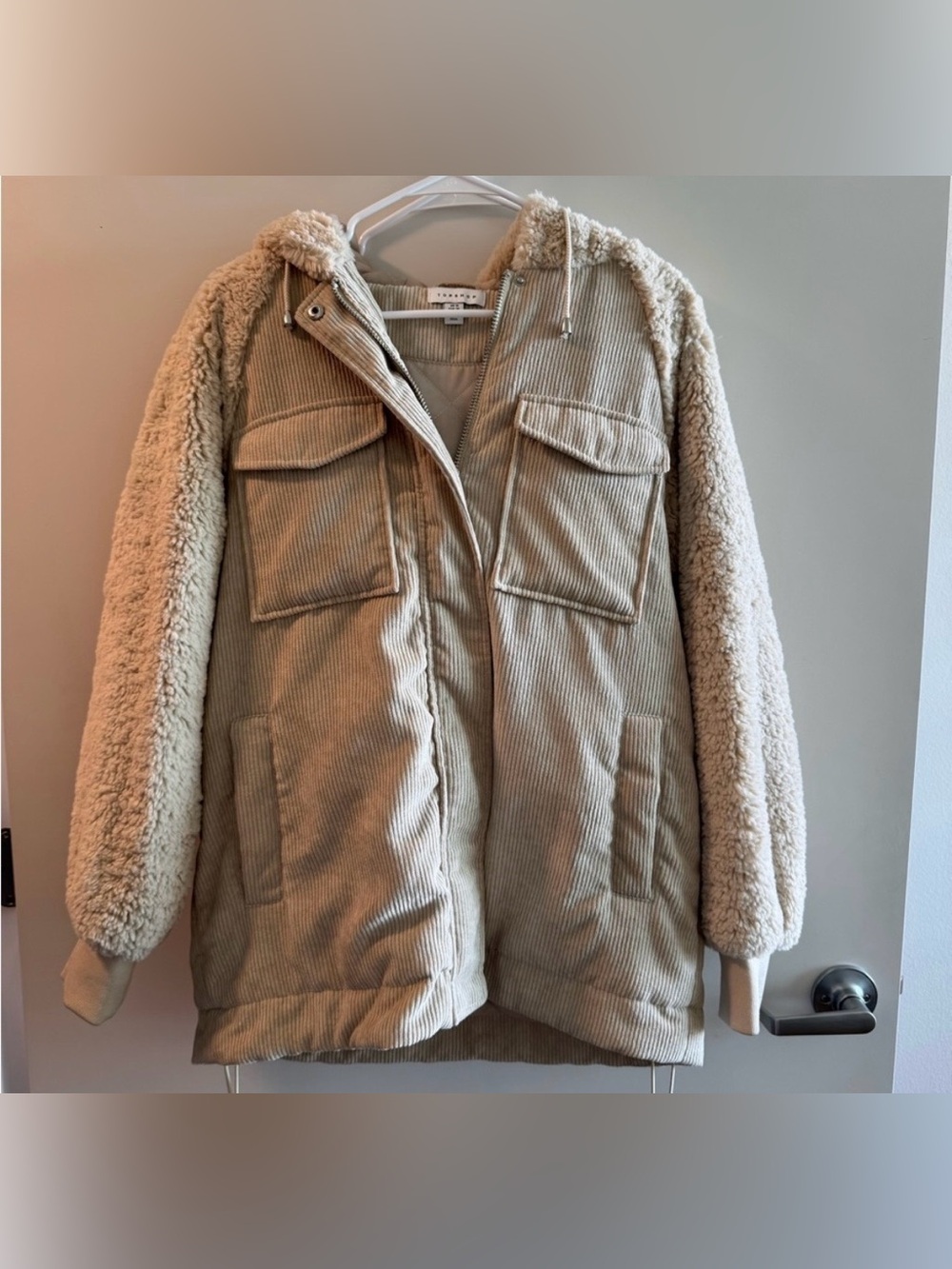 TOPSHOP Cozy Beige Sherpa-Trim Corduroy Jacket - Size 6